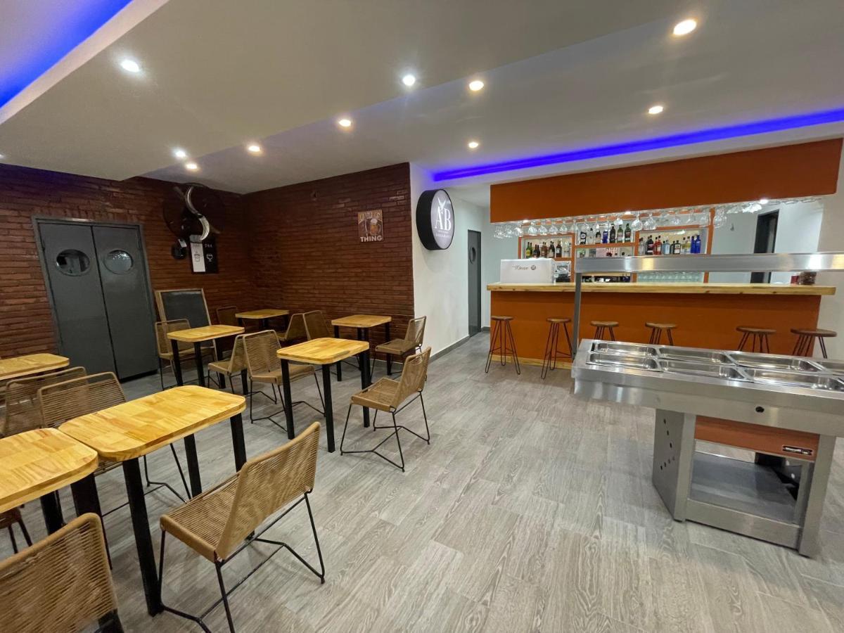 Aguila Blanca Hotel Villa Gesell Luaran gambar